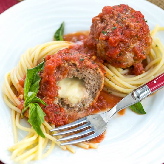 Mozzarella Stuffed Meatballs - Recipe photo by thatskinnychickcanbake