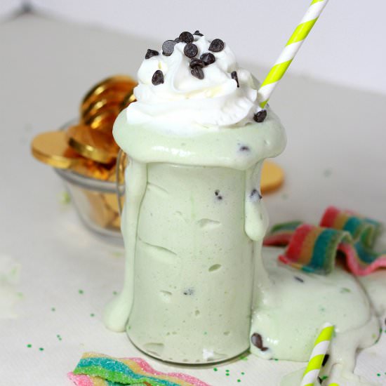 Shamrock Protein Shake - Recipe photo by Summer Bakes
