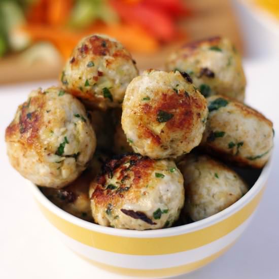 Zesty Lemongrass Chicken Balls - Recipe photo by Thenoatbook