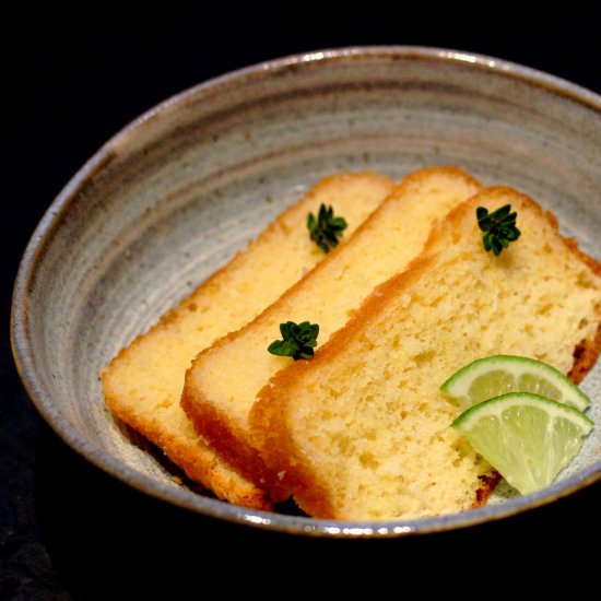 Lemon Cake with Coconut - Recipe photo by Le Yin