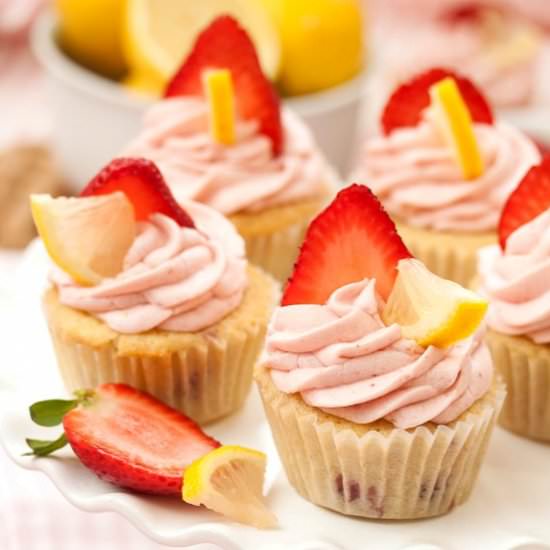 Strawberry Lemonade Cupcakes - Recipe photo by tideandthyme