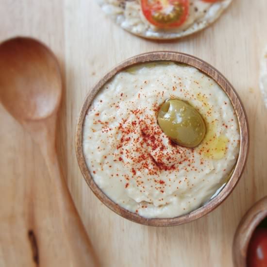 2 Minute White Bean Hummus - Recipe photo by marijasmine
