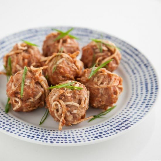 Shredded Taro Meatballs - Recipe photo by moonberry