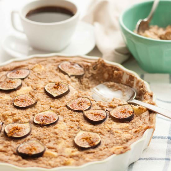 Spiced Apple and Fig Baked Oatmeal - Recipe photo by ScaredyCatKitchen