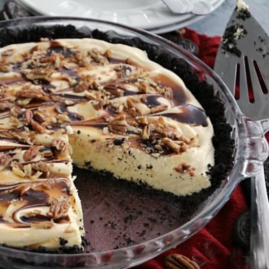 No- Melt Turtle Sundae Pie - Recipe photo by julieseatsandtreats