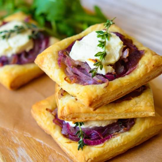 Onion and Goat Cheese Tart - Recipe photo by ManyKitchens.com
