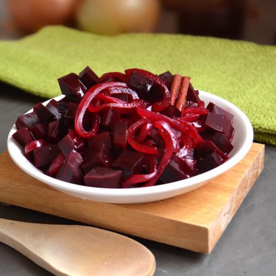 Easy Quick Pickled Beets - Recipe photo by foodhighs