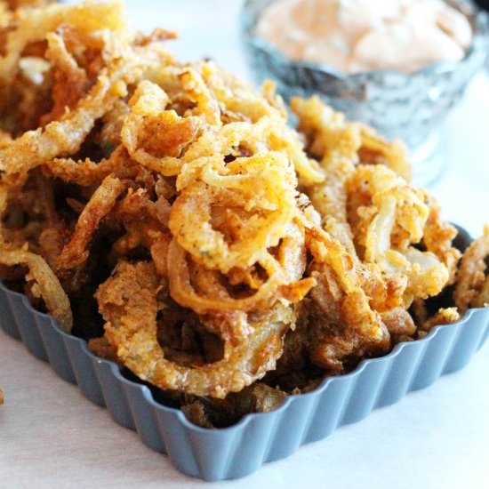 Onion Strings & Creamy Sriracha Dip - Recipe photo by Melissassouthernstylekitchen