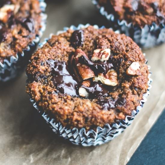 Chocolate chip banana pecan muffins - Recipe photo by bakingmagique
