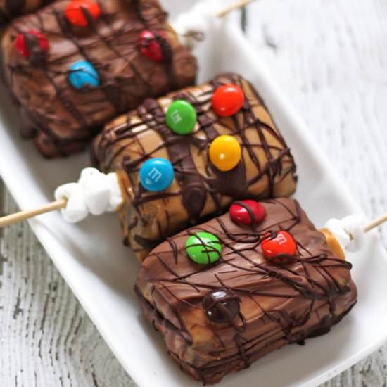 Peanut Butter & Chocolate Rice Krispies - Recipe photo by SavorySpin