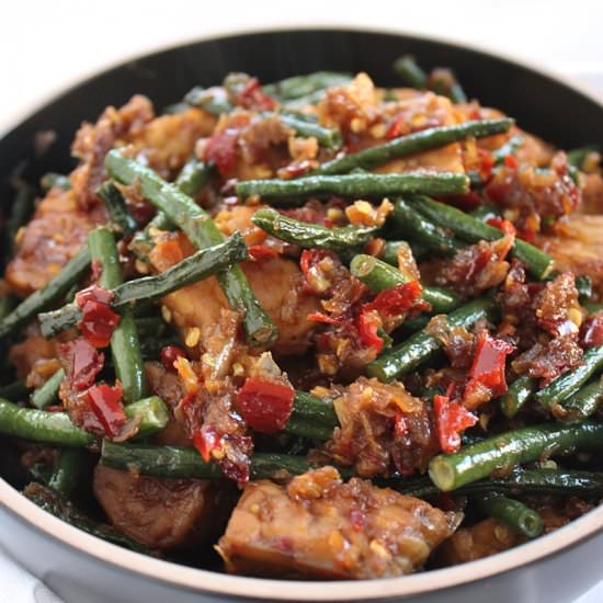 Snake bean and tempeh stir fry - Recipe photo by dailycookingquest