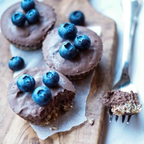 No-Bake Chocolate Mousse Cakes - Recipe photo by Stinnagm