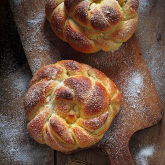 Honey Easter Bread - Recipe photo by Eva Toneva