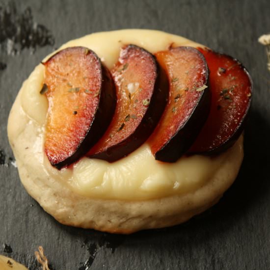 Mini Fruity Pizzas - Recipe photo by coconutcraze