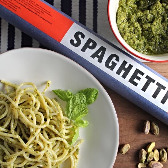 Spaghetti + Pistachio Mint Pesto - Recipe photo by hungryinlove