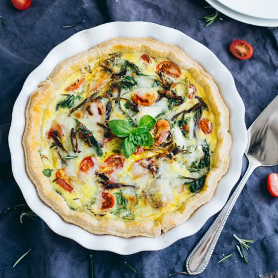Spinach, Tomato & Shallot Quiche - Recipe photo by theblondechef