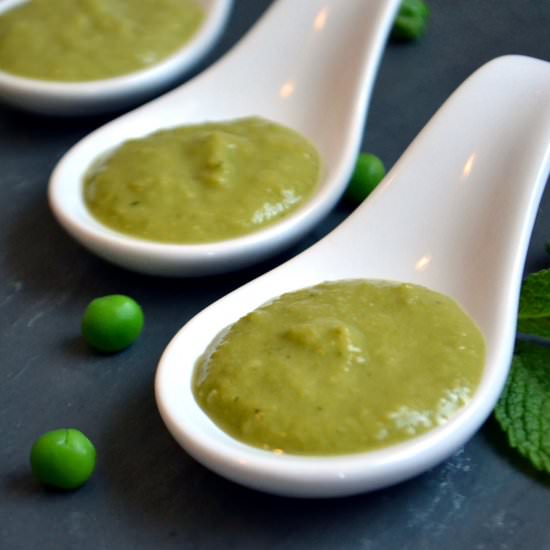 Minty Pea Puree - Recipe photo by foodhighs