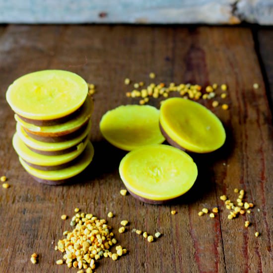 Superfood Sunshine Chocolates - Recipe photo by nakedcuisine