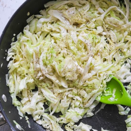 Sauteed Cabbage - Recipe photo by pipandebby