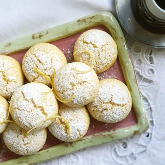 Soft Polenta Cookies - Recipe photo by foodidies