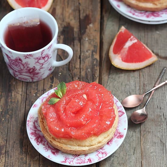 Grapefruit and Coconut Pie - Recipe photo by delicedorient