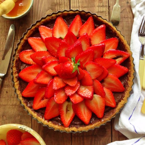 Chocolate Strawberry Tart - Recipe photo by Domestic Gothess