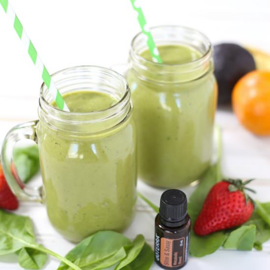 Slim 'n Energizing Green Drink - Recipe photo by ezpzmealz