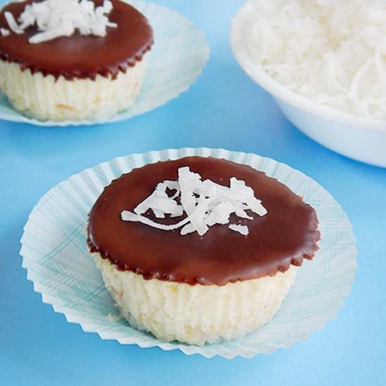 Mini Coconut Vanilla Cheesecakes - Recipe photo by FrostingandaSmile