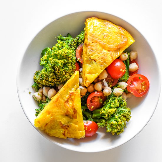 Classic Spanish Tortilla - Recipe photo by Daniela @foodrecipeshq