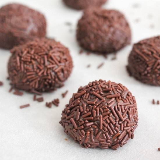 Brigadeiros - Recipe photo by biancagarcia