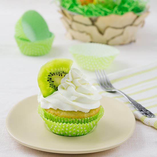 Kiwi Cupcake - Recipe photo by Briose de Acasa