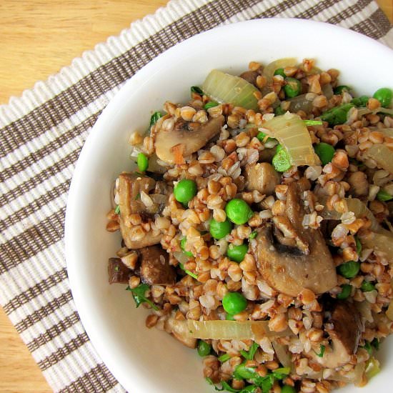 Buckwheat with Mushrooms & Onions - Recipe photo by Babaganosh