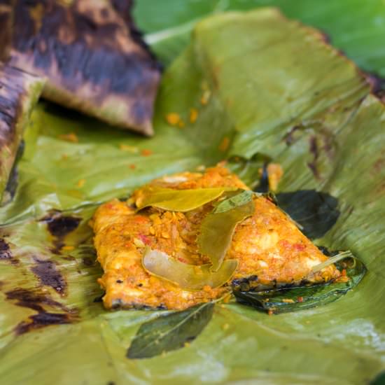Fish Grilled in Banana Leaves - Recipe photo by Mark Wiens