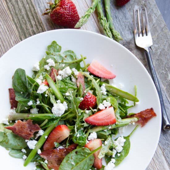 Spring Spinach Arugula Salad - Recipe photo by Delights of Culinaria