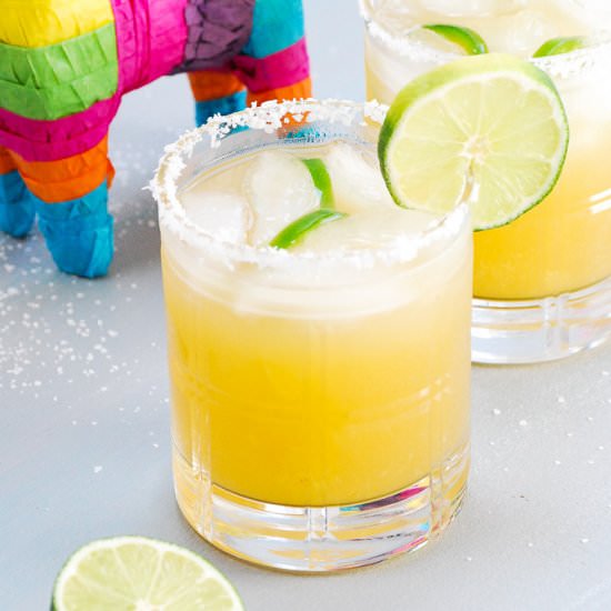 Fresh Pineapple Margaritas - Recipe photo by lifeisbutadish