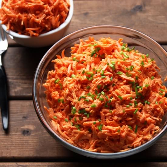Creamy Garlicky Carrot Salad - Recipe photo by Leelalicious
