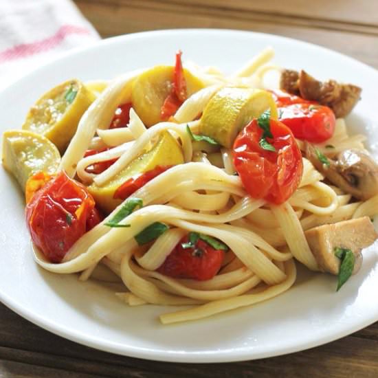 Pasta Primavera with Cherry Tomato - Recipe photo by thetastybite