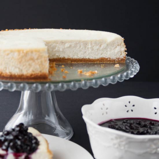 Low-Fat Vanilla Bean Cheesecake - Recipe photo by littlesweetbaker