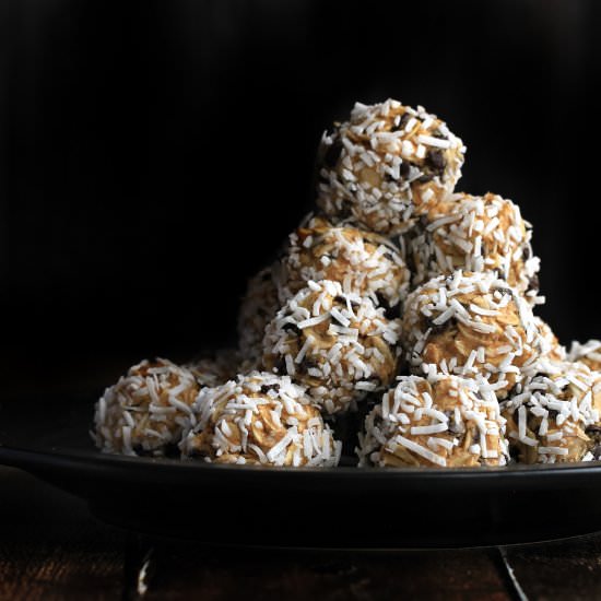 Peanut Butter Snack Bites - Recipe photo by frugalmomeh