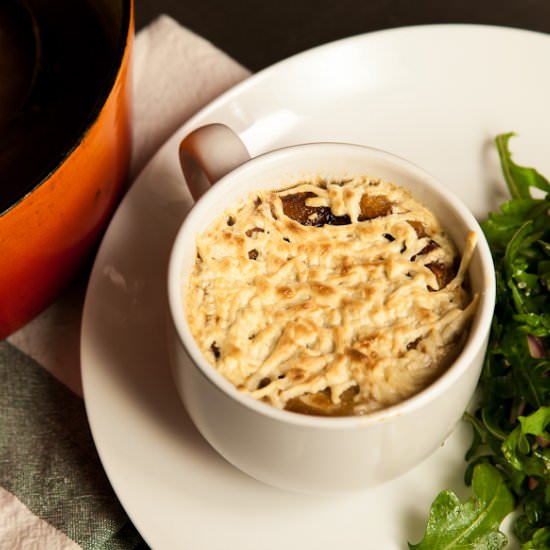 Vegan French Onion Soup - Recipe photo by vegan video pantry