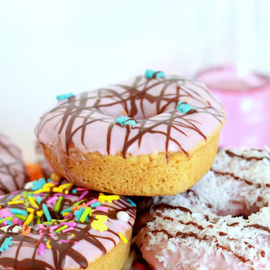 Healthy Vanilla Bean Donuts - Recipe photo by Summer Bakes