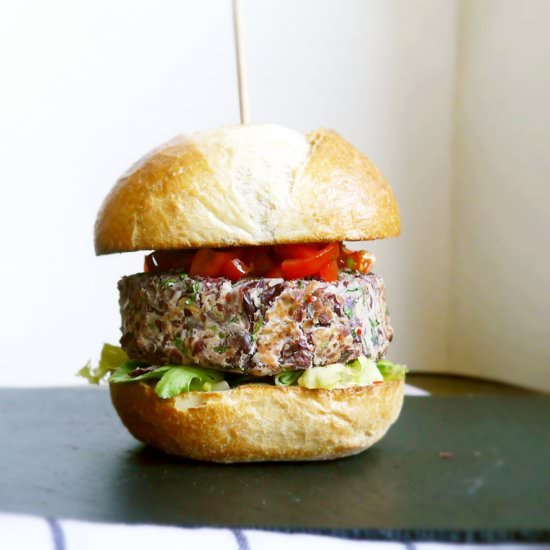 Red Bean Burger - Recipe photo by foodidies