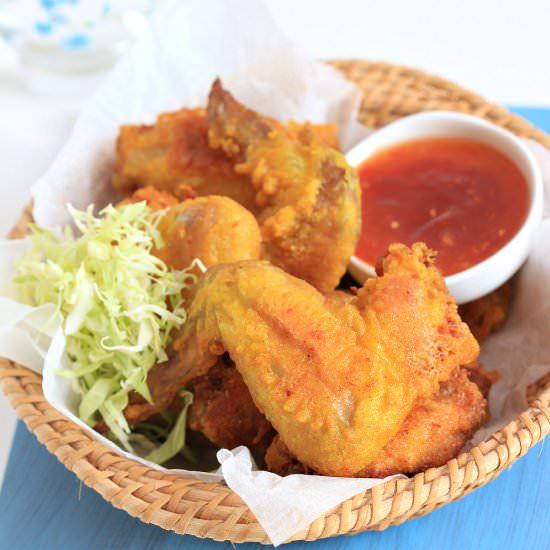 Hawker-style fried chicken wings - Recipe photo by mybarecupboard
