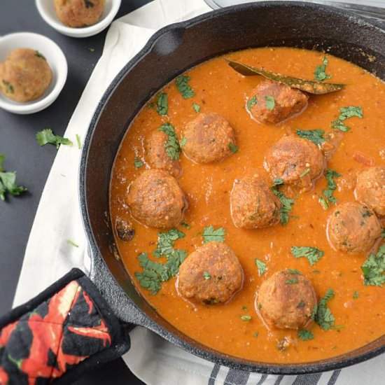 Chicken Keema kofta Curry - Recipe photo by ruchiskitchen