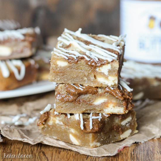 Browned Butter White Choc Blondies - Recipe photo by bakerita
