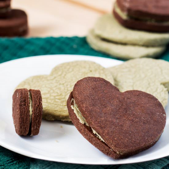 Chocolate & Matcha Oreos - Recipe photo by tarajung