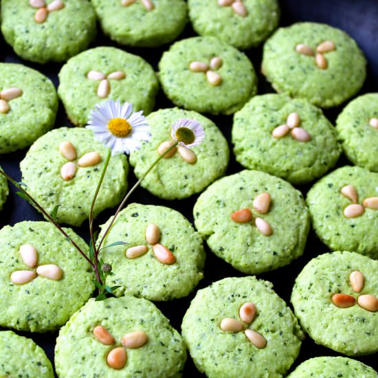 Coconut Kale Cookies - Recipe photo by eatgreens365