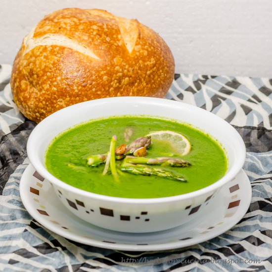 Asparagus and Spinach Soup - Recipe photo by Herbivore Cucina