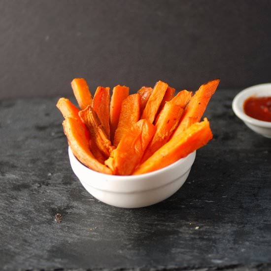 No Fry Sweet Potato Fries - Recipe photo by theunmanlychef