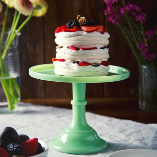Vegan Pavlova - Recipe photo by PicklesNHoney